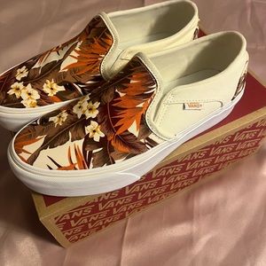 Vans Asher Platfrom- Never Worn